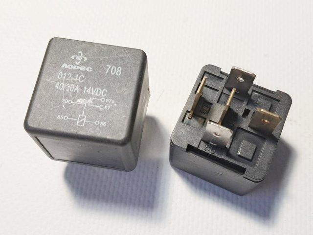 Реле бензонасоса і вентилятора Ланос 5-ти конт. 30/40А (Корея) 94580644, фото 1