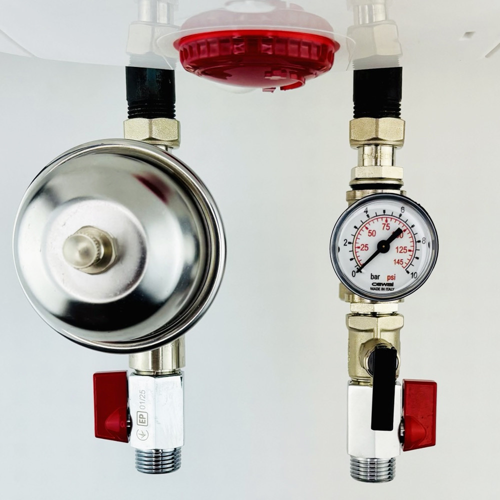 Група безпеки бойлера, водонагрівача MINI B6 Boiler Series 1/2", 8 бар з гідрокомпенсатором, фото 1