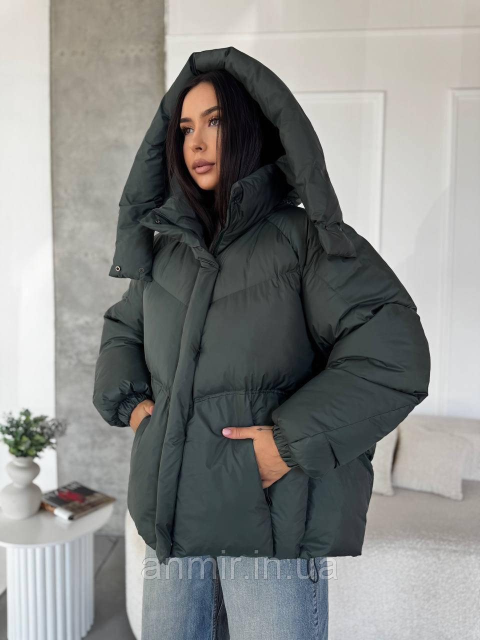 Куртка жіноча зимова молодіжна з капюшоном норма 42-44, зеленого кольору