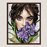 Картина за номерами Дівчина з ірисами 40*50 см Ідейка KHO 8593, фото 3