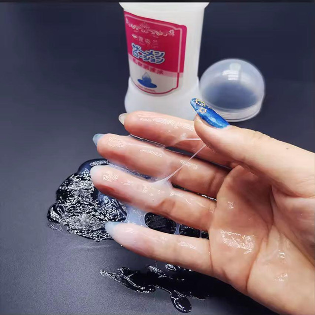 Лубриканти з імітацією сперми на водній основі 200 мл