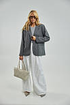 Класичний жіночий піджак з англійським коміром — сірий колір, ONE SIZE (є розміри), фото 3