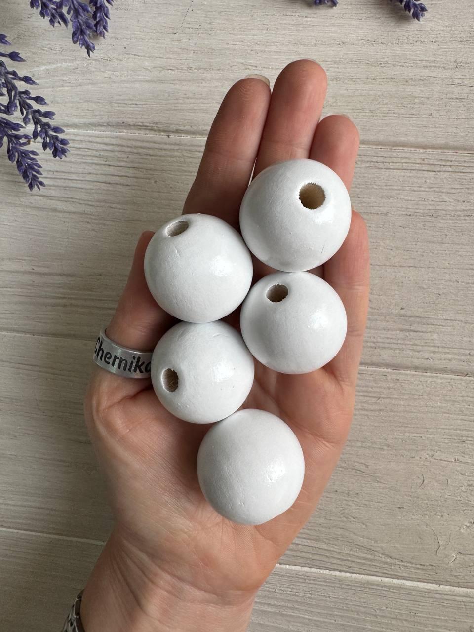 Намистини дерев'яні круглі 30 , білі 500 грамів