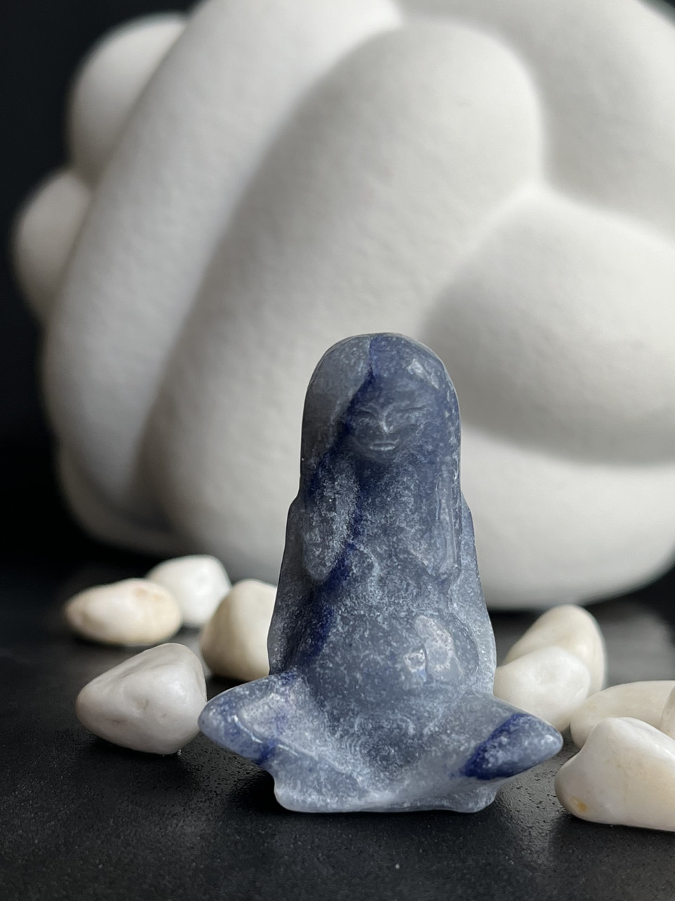 Гея богиня Землі статуетка фігурка з натурального каменю синій авантюрин ., фото 1