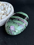 Рубін в цоїзиті натуральний овал камінь цоїзит рубін. 63*43*24 мм, фото 2