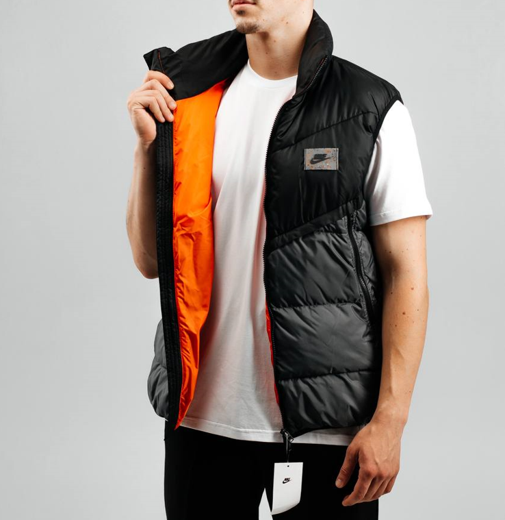 Чоловіча жилетка безрукавка Nike Найк стьобана тепла плащівка чорний Туреччина якісна, фото 1