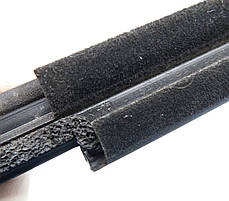 Злизувач внутрішній бархатка двері задньої лівий Nissan Ariya (22-) 82835-5MP0A, фото 3