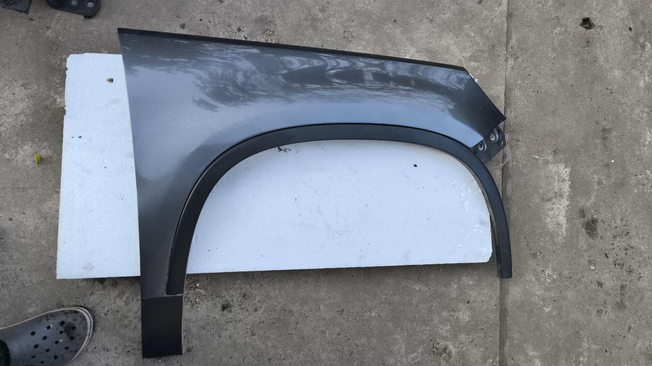 Накладка крила предня права фольцваген тігуан, фото 1