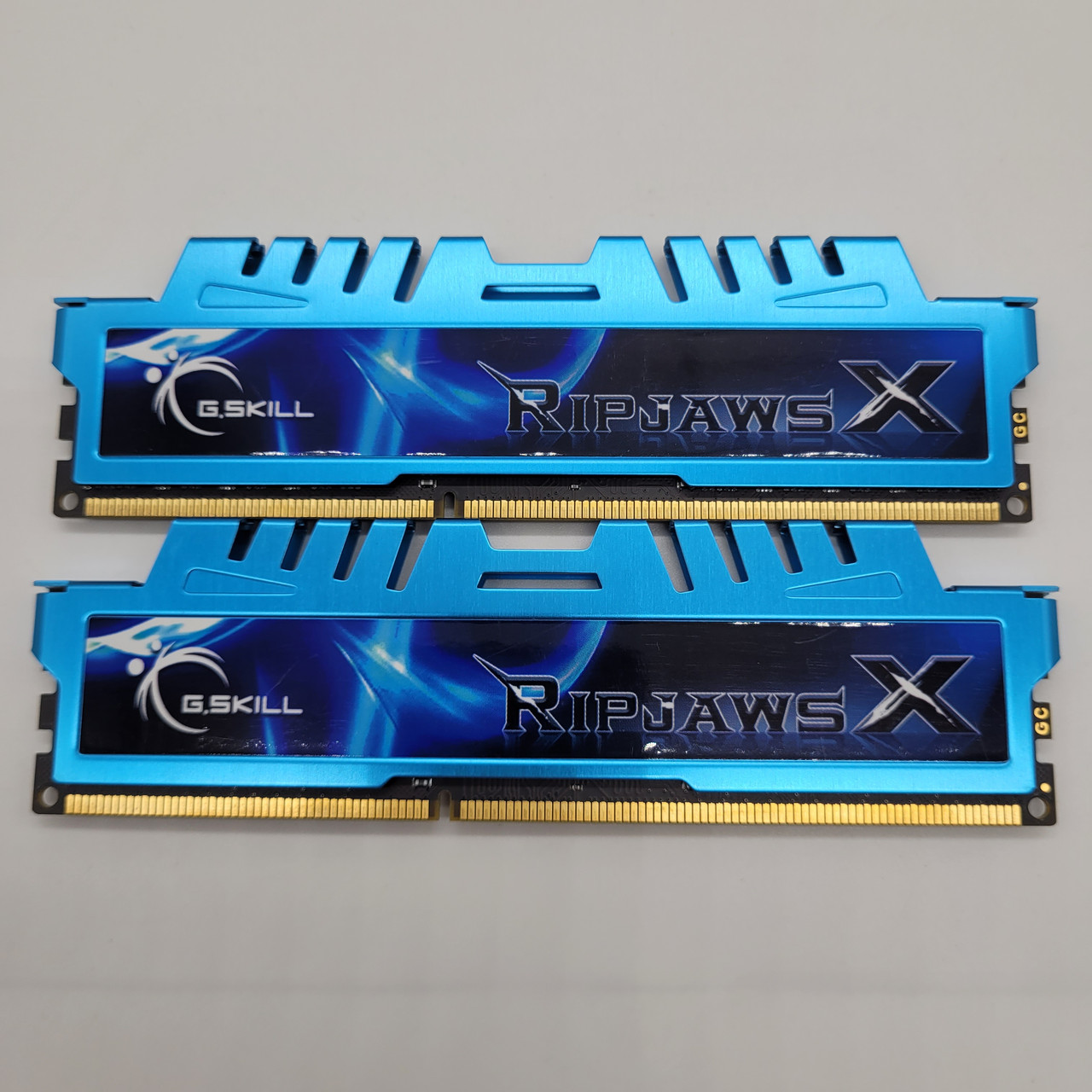Пара оперативної пам'яті G.Skill RipjawsX DDR3 16 Gb (2x8Gb) 1600MHz 12800U CL9 2R8 (F3-1600C9Q-32GXM) Б/В