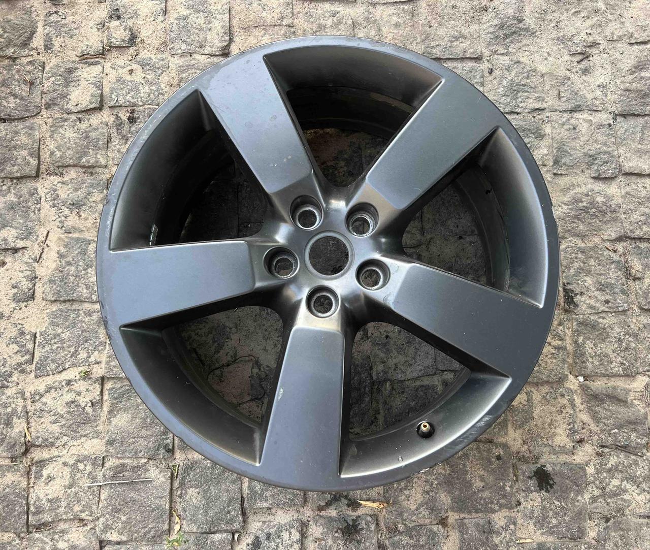 Диск колісний літий Land Rover Defender l663 Ленд Ровер R20 від2020- l129115 оригінал бу, цілий, є два шт, фото 1