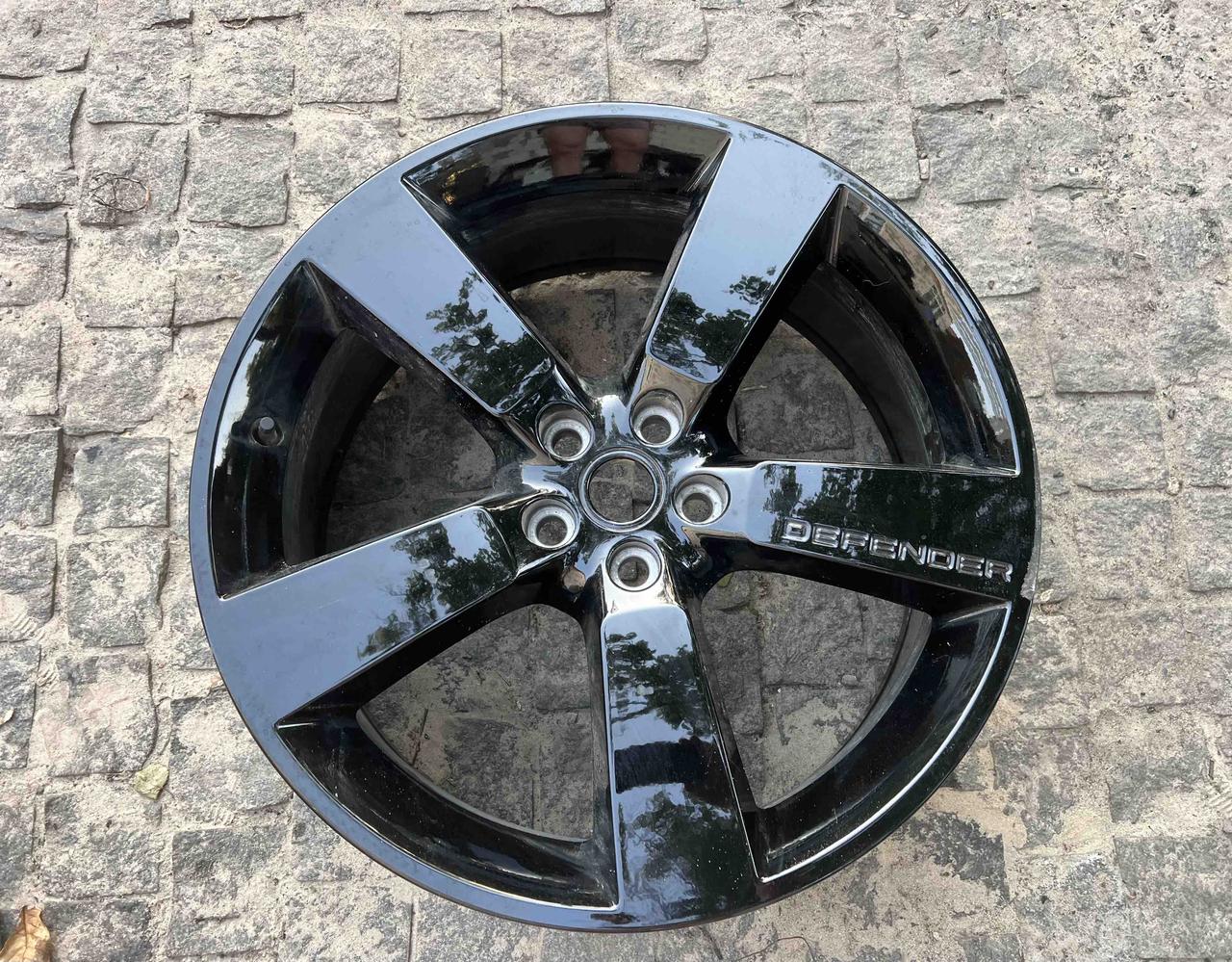 Диск колісний літий Land Rover Defender Wheel 2020-24рр 22x9 r22 LR132993 оригінал бу, подряпина, цілий, фото 1