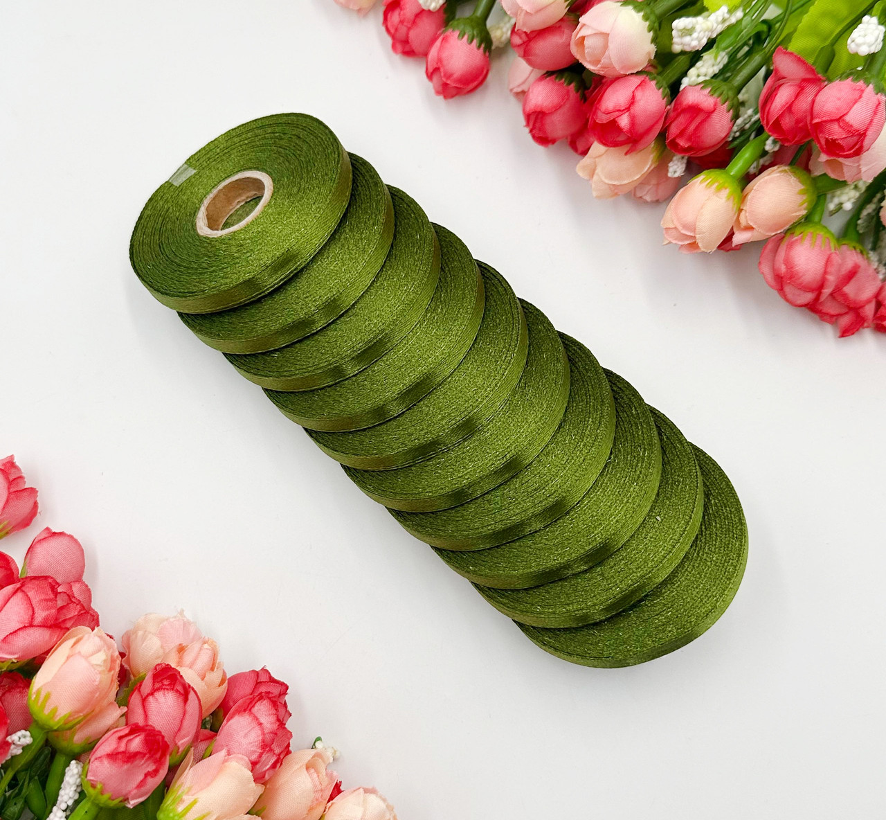 Атласна стрічка для рукоділля - 0.6 см x 23 м (опт, 10 рулонів) / Оливковий, фото 1