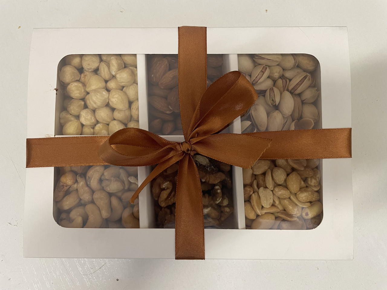 Коробочка з горіхами №2, фото 1