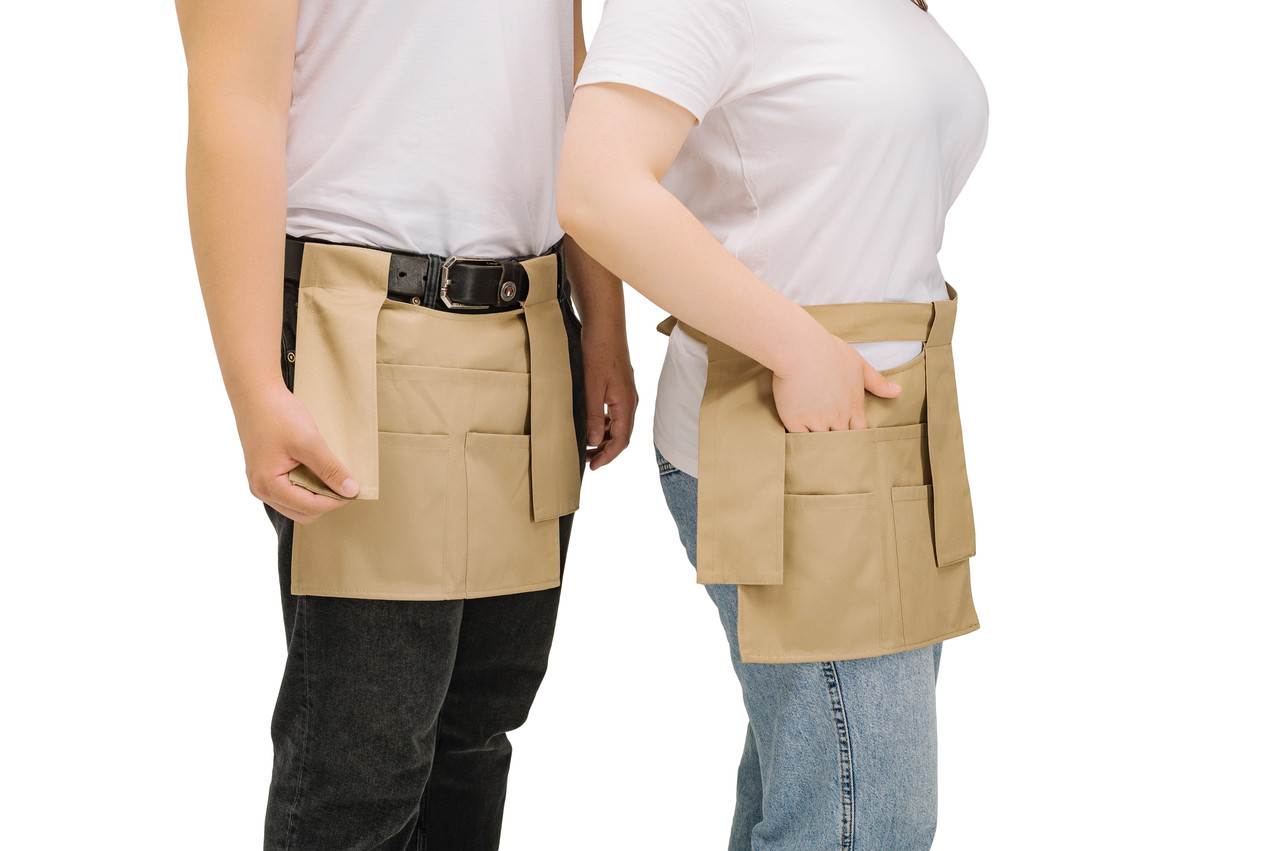 Короткий фартух офіціанта бежевий з кишенями (поясний, для кафе/ресторану)