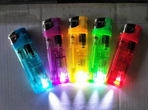 Запальничка багатофункціональна з ліхтариком HP558 lighter YU227