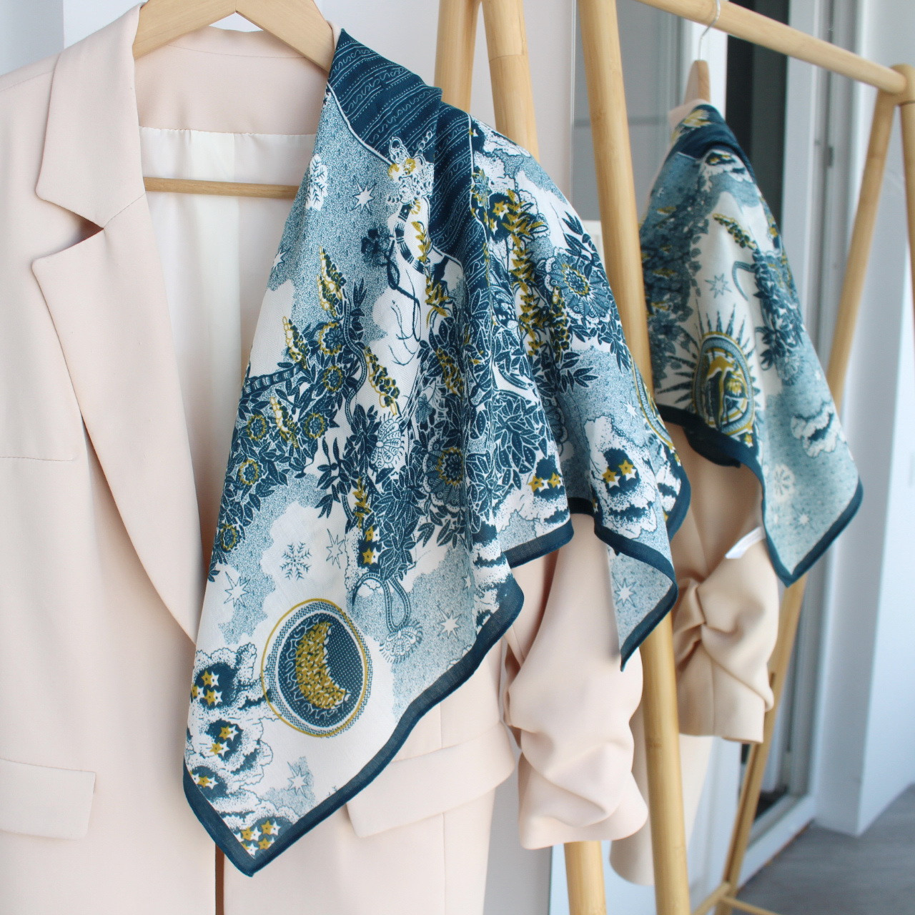 Ніжна шовкова хустка "Грета" 224041, фото 1