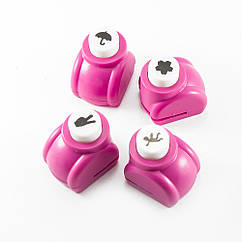 Компостер Фігурний "Кнопка-Асорті", Блістер, Фуксія, 4шт/набір, 3.3х2.6х3.1см, Вирубка: 1см