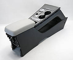 Центрвльна консоль Hyundai Kona Electric (17-) 84611K4000TRY