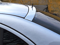 Бленда козирок на заднє скло з вирізом під антену на Mercedes C W203 2000-2006 Дефлектор заднього скла