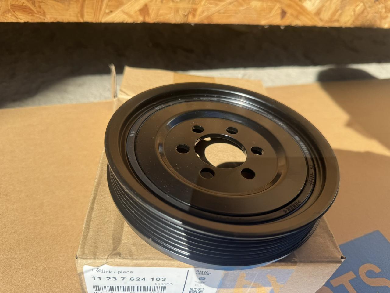 Шкив коленвала BMW N20 F30 320i 328i 320xi 328xi BMW 5 (F10) 528 i, фото 1