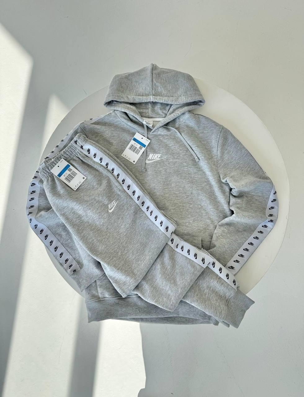 Чоловічий зимовий спортивний костюм Nike сірий на флісі Комплект Найк з капюшоном, фото 1