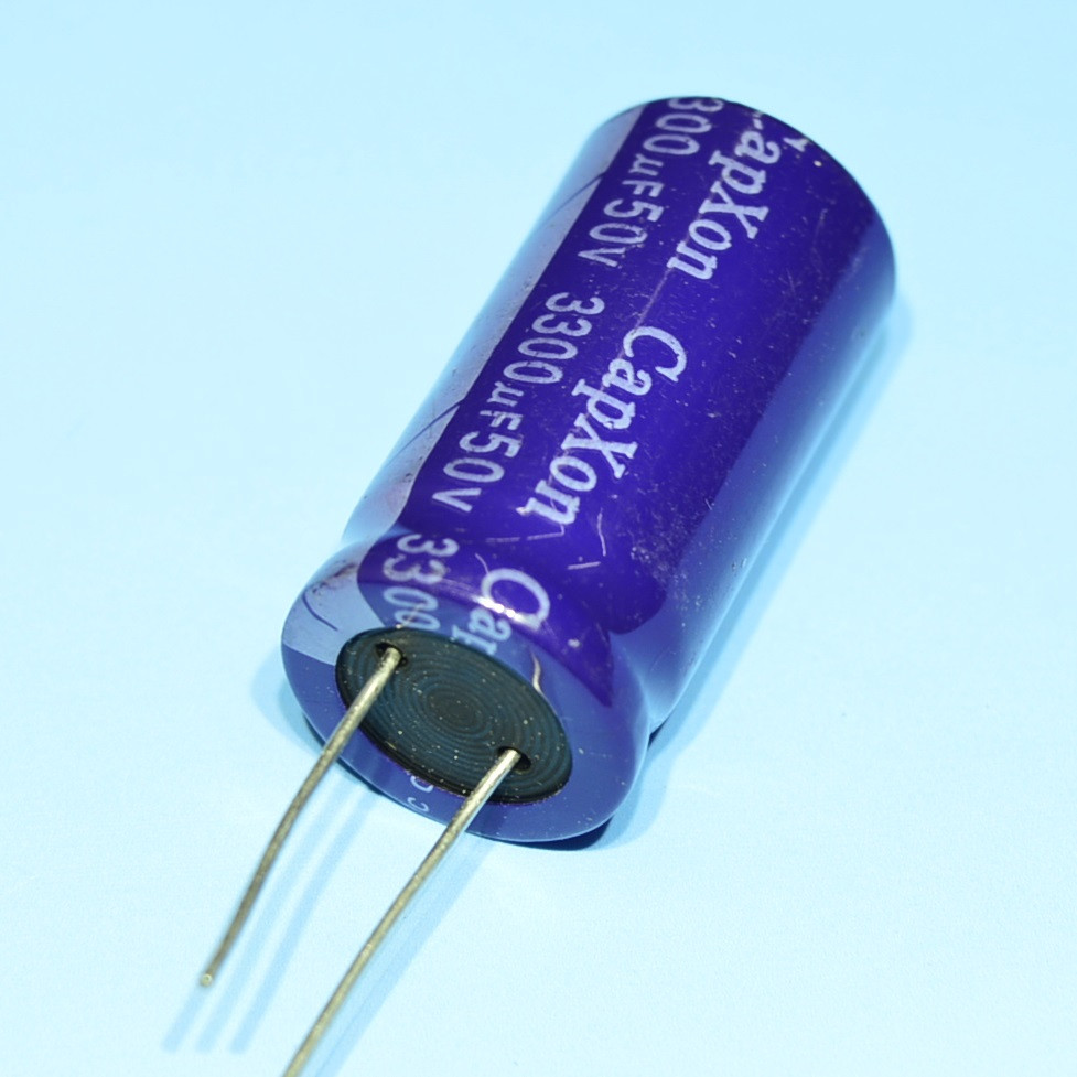 Конденсатор електролітичний 3300мкФ 50В CapXon 85*З GS 18*35, фото 1