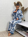 Стильна шовкова піжама рубашка штани у принті, фото 2