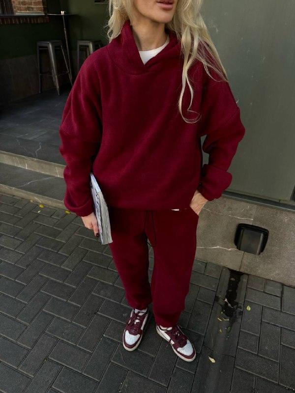 Жіночий спортивний костюм; колір: бордо, чорний, беж, молоко, моко; Розмір: 42/44 і 46/48 ;, фото 1