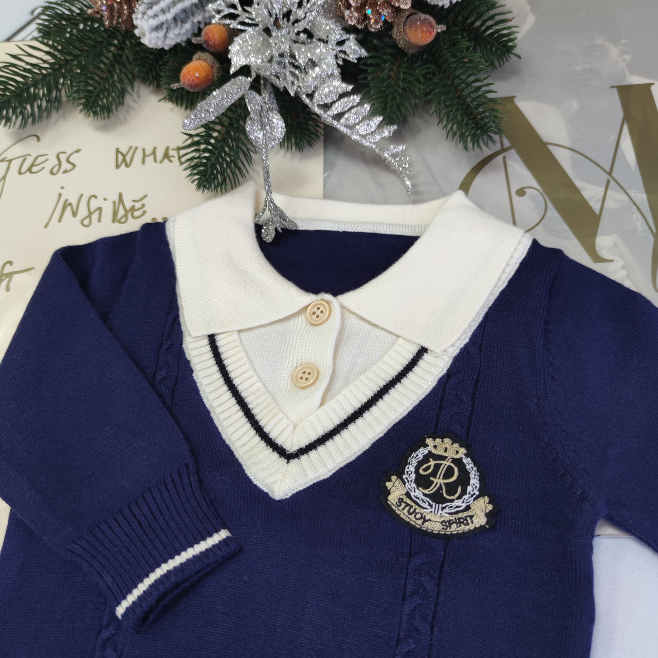 Дитячий синій в'язаний костюм для новонароджених