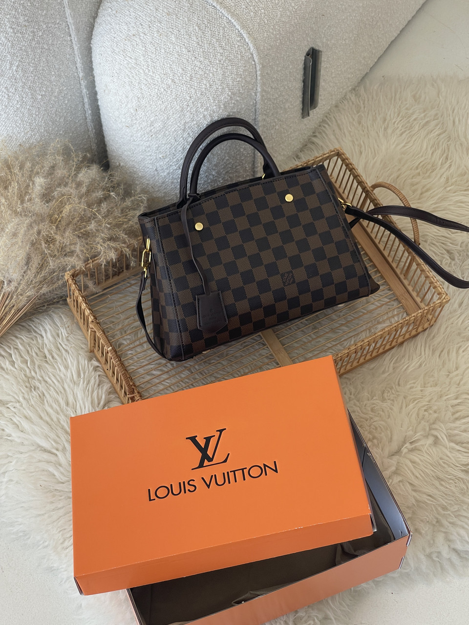 Сумка Louis Vuitton Montaigne Handbag in Monogram коричневий шаховий крос боді Луї Віттон, фото 1