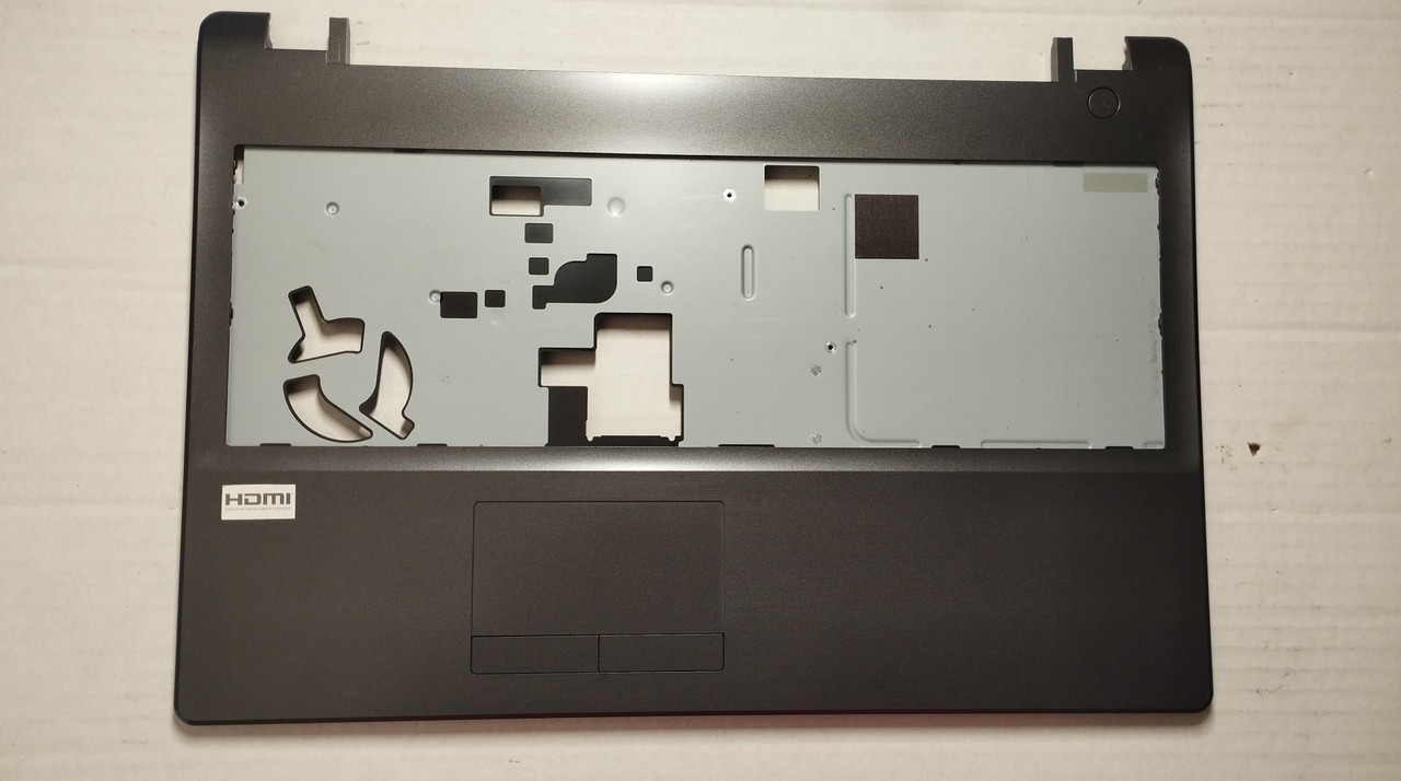 Clevo W950SU, Dexp Aquilon O102 O107 O109 Terra Mobile 1513 Корпус C (топкейс середня частина) 6-39-W95S2-01X бу
