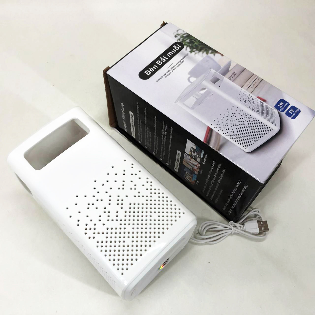 Лампа від комарів USB Bug Zapper Fly. Колір: білий SK-16