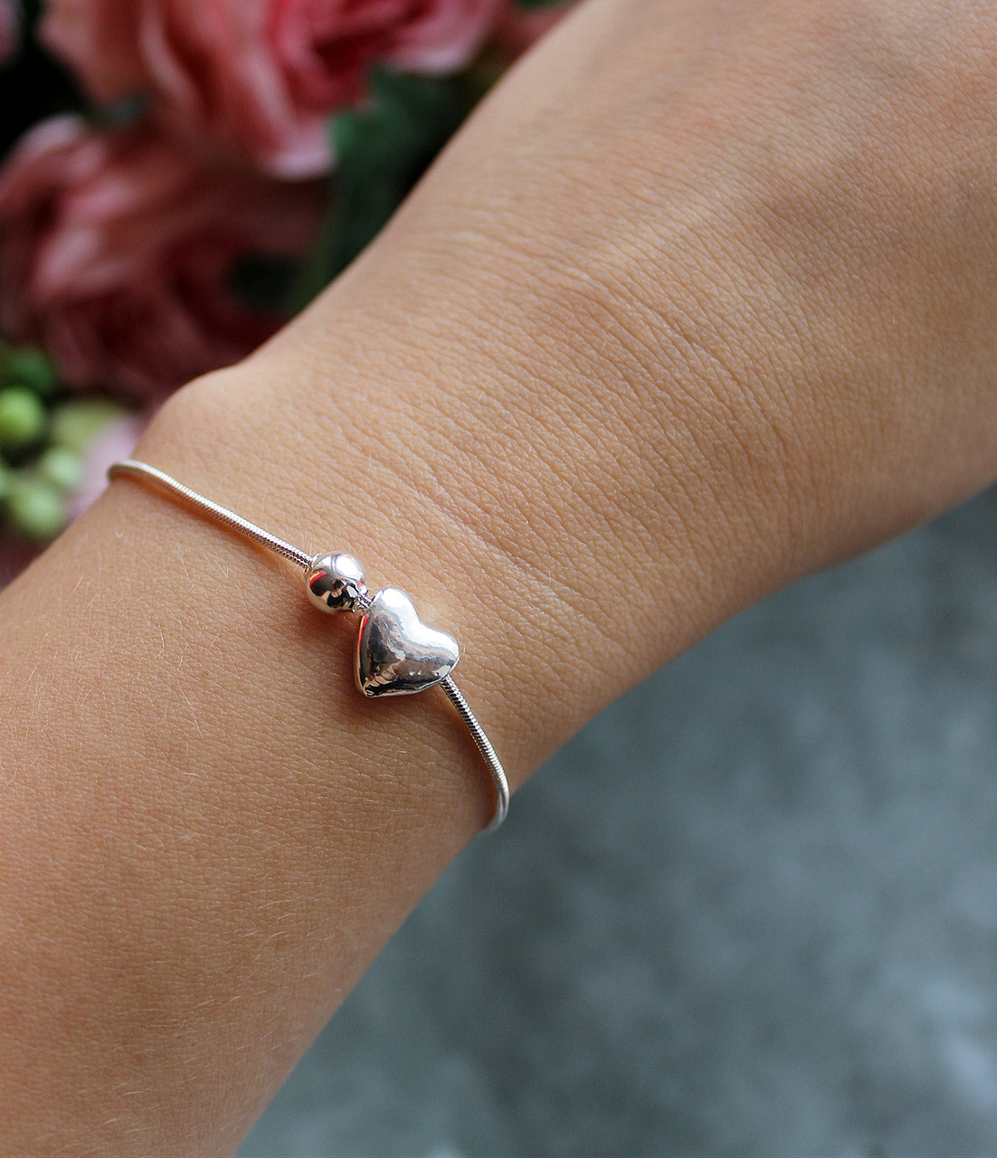 Ніжний жіночий браслет з сердечком і кулькою, плетіння Снейк, колір срібло, фото 1