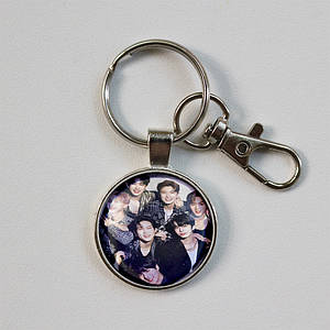 Брелок для ключів MONSTA X (6)