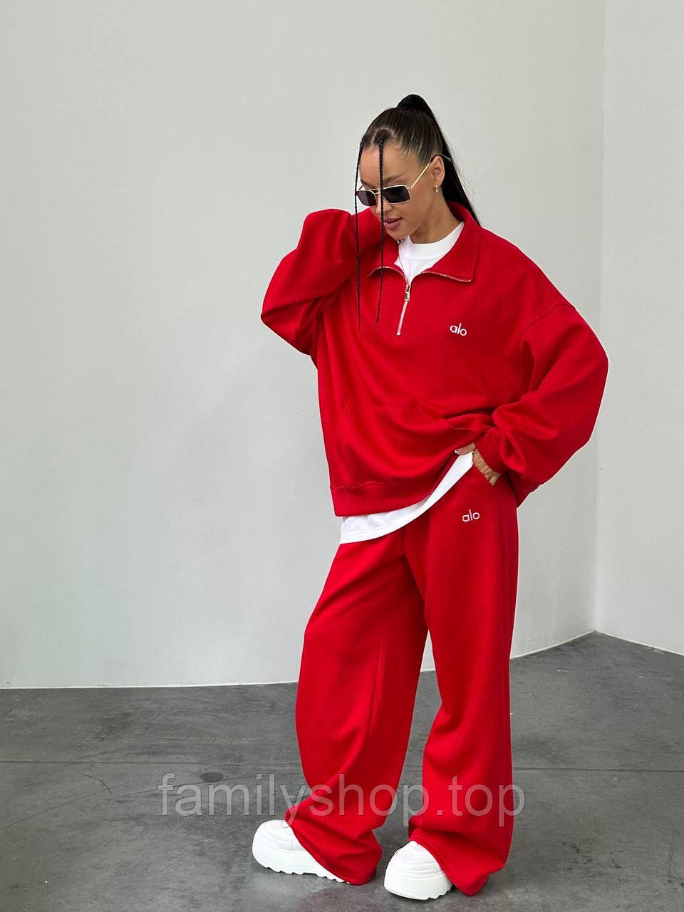 Жіночий модний спортивний костюм оверсайз із широкими штанами палаццо та кофтою на блискавці, фото 1