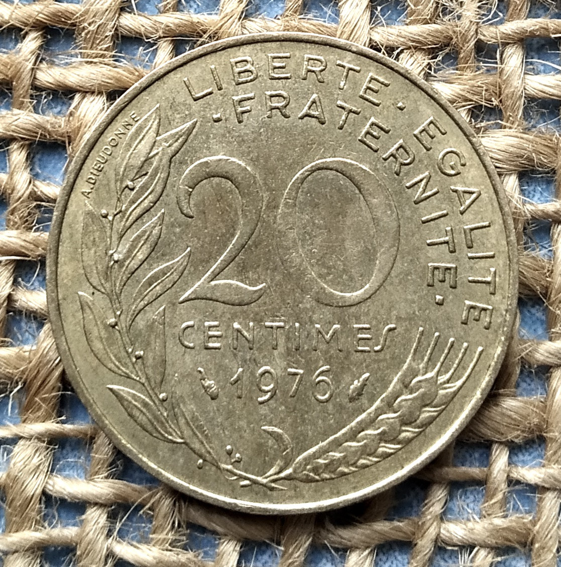 20 сантимiв 1976 року францiя, фото 1