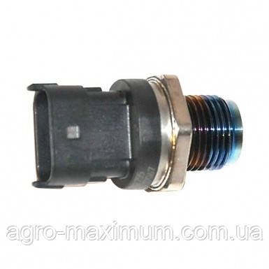 504333094 Датчик тиску палива (2854542/2859145), TC5080/T7060/Puma210/SPX3320