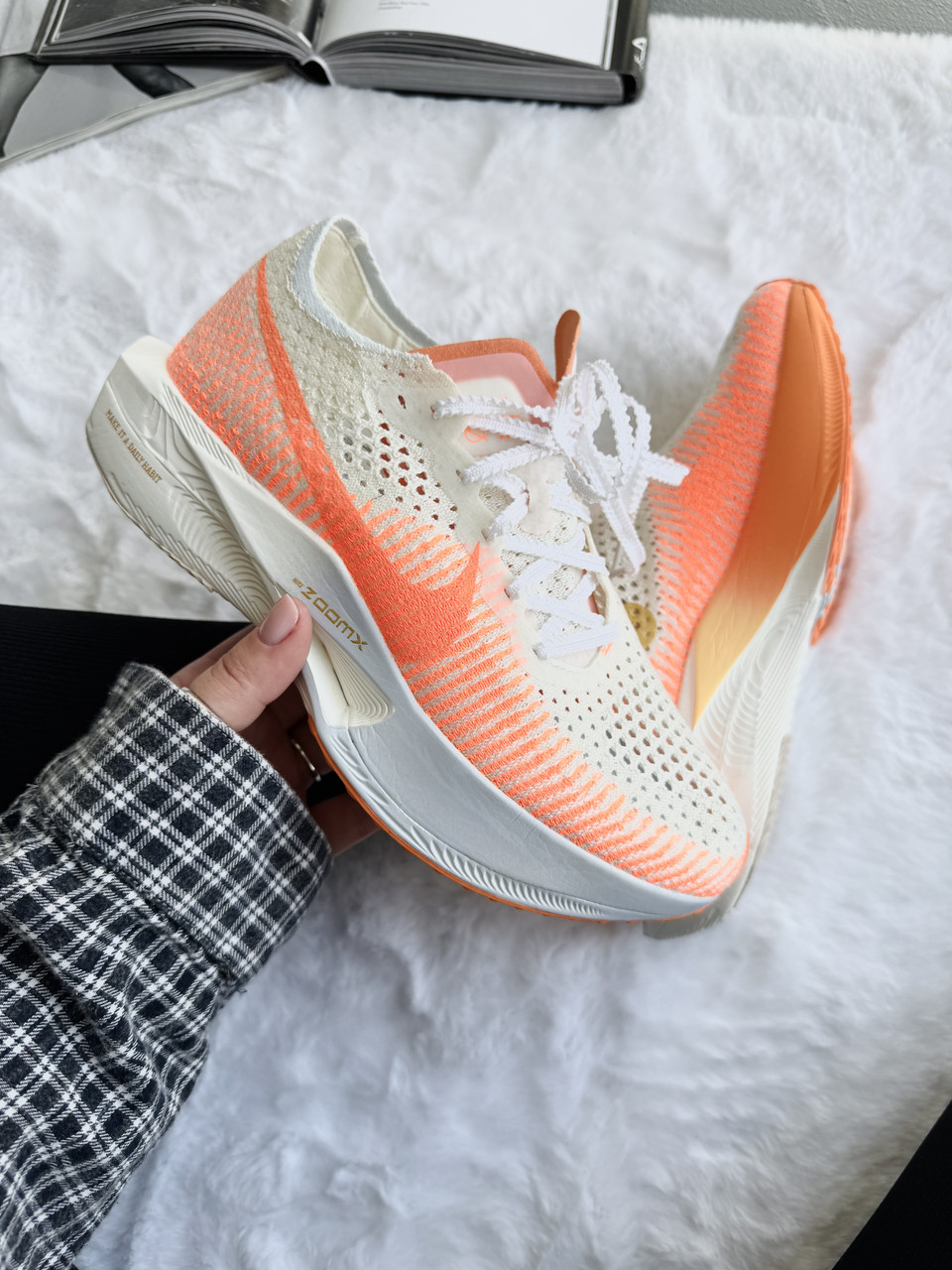 Nike Air Zoom Vaporfly3 ピンク/オレンジ Nike ZoomX Vaporfly Next % 3 スニーカー | ピンク | FARFETCH JP