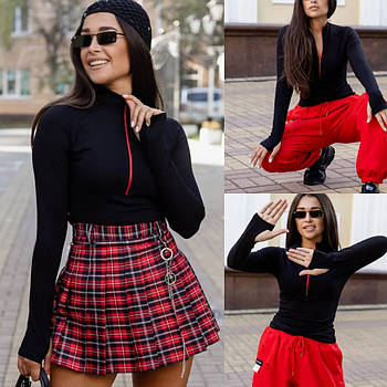 Жіночий чорний лонгслів з червоною блискавкою 42-46, 48-52