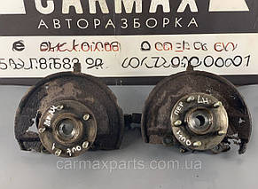 Цапфа передня Mitsubishi Outlander CU 2003-2008