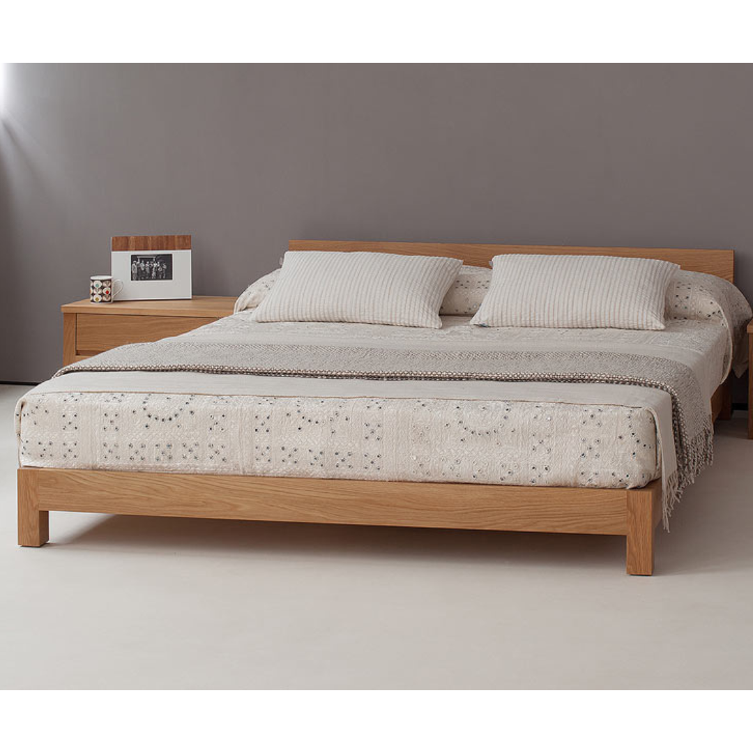 Ліжко двоспальне "Мона" з натурального дерева для готелів, фото 1