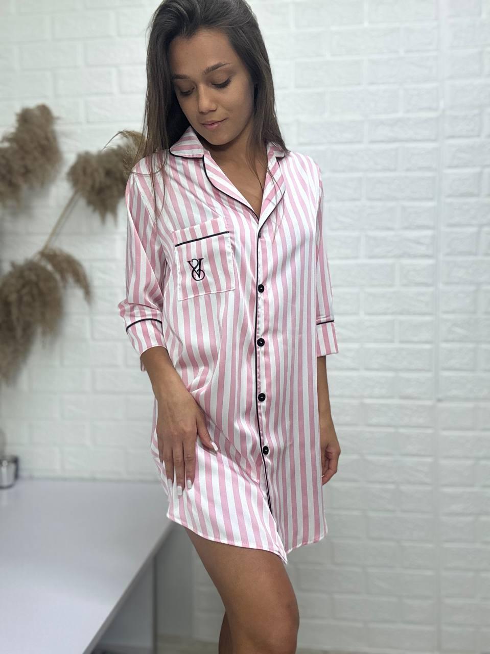 Ніжна жіноча нічна сорочка на гудзиках у полоску, фото 1