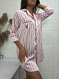 Ніжна жіноча нічна сорочка на гудзиках у полоску, фото 3