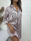 Ніжна жіноча нічна сорочка на гудзиках у полоску, фото 2