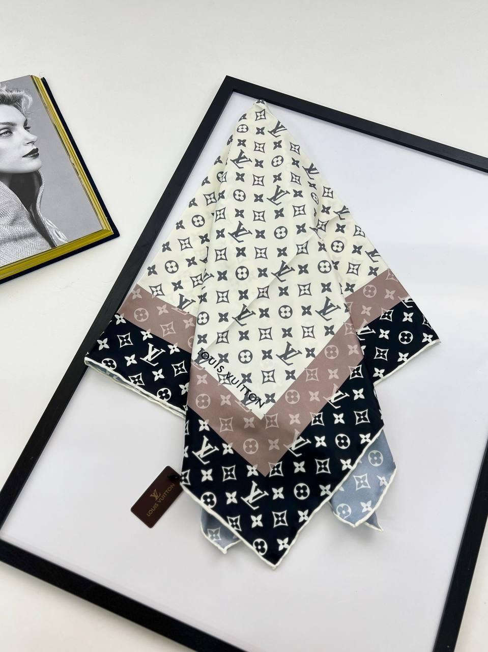 Хустка модна молодіжна шовкова Дора, фото 1