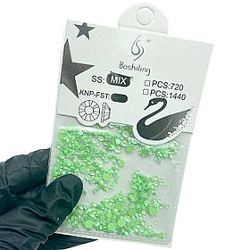 Набір салатових неонових каменів №1, різних розмірів, для дизайну нігтів