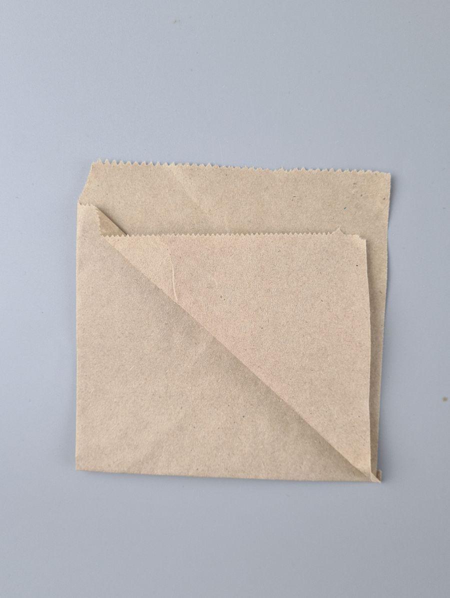 Пакет бумажный крафт бурий Уголок 130х0х130, 40г/м2 (100 шт), фото 1