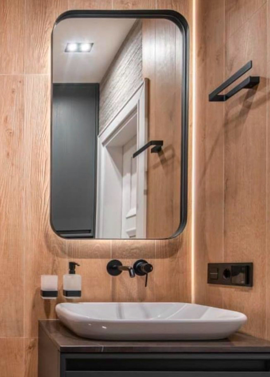 Дзеркало в металевій рамі з фоном Led підсвічуванням