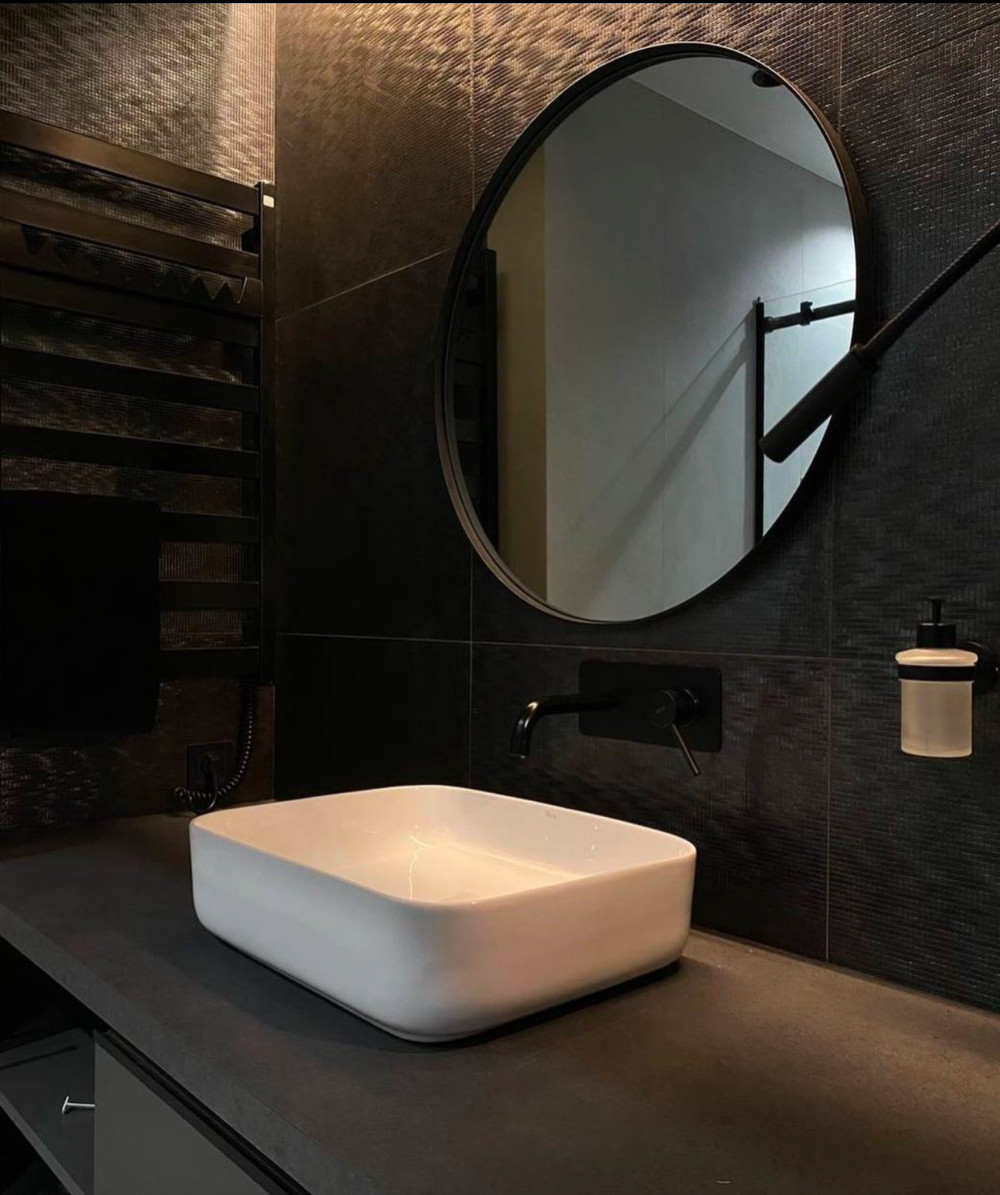 Loft Дзеркало в металевій рамі