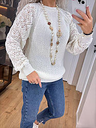 М'який в'язаний жіночий светр подовжений з ажурними рукавами Ssmod2281